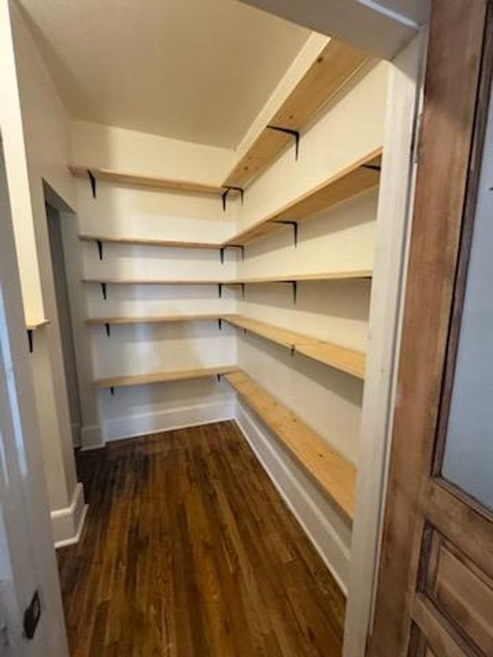 1513 Front St - Photo 5 of 16