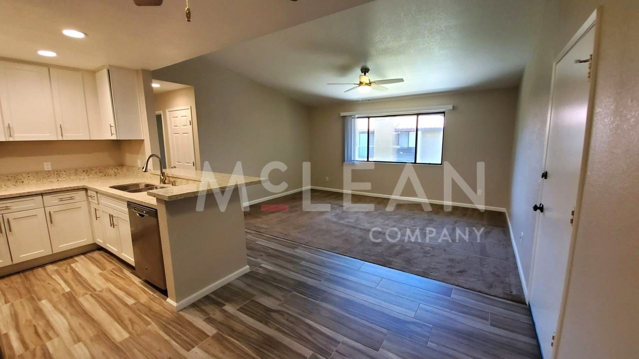 31-200 Landau Blvd - Photo 7 of 17