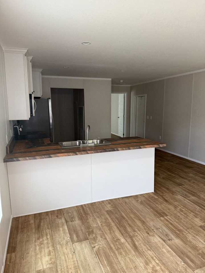 142 W Royal Palm Ave - Photo 5 of 18