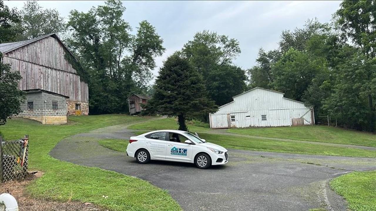 1710 Delp Rd - Photo 3 of 4