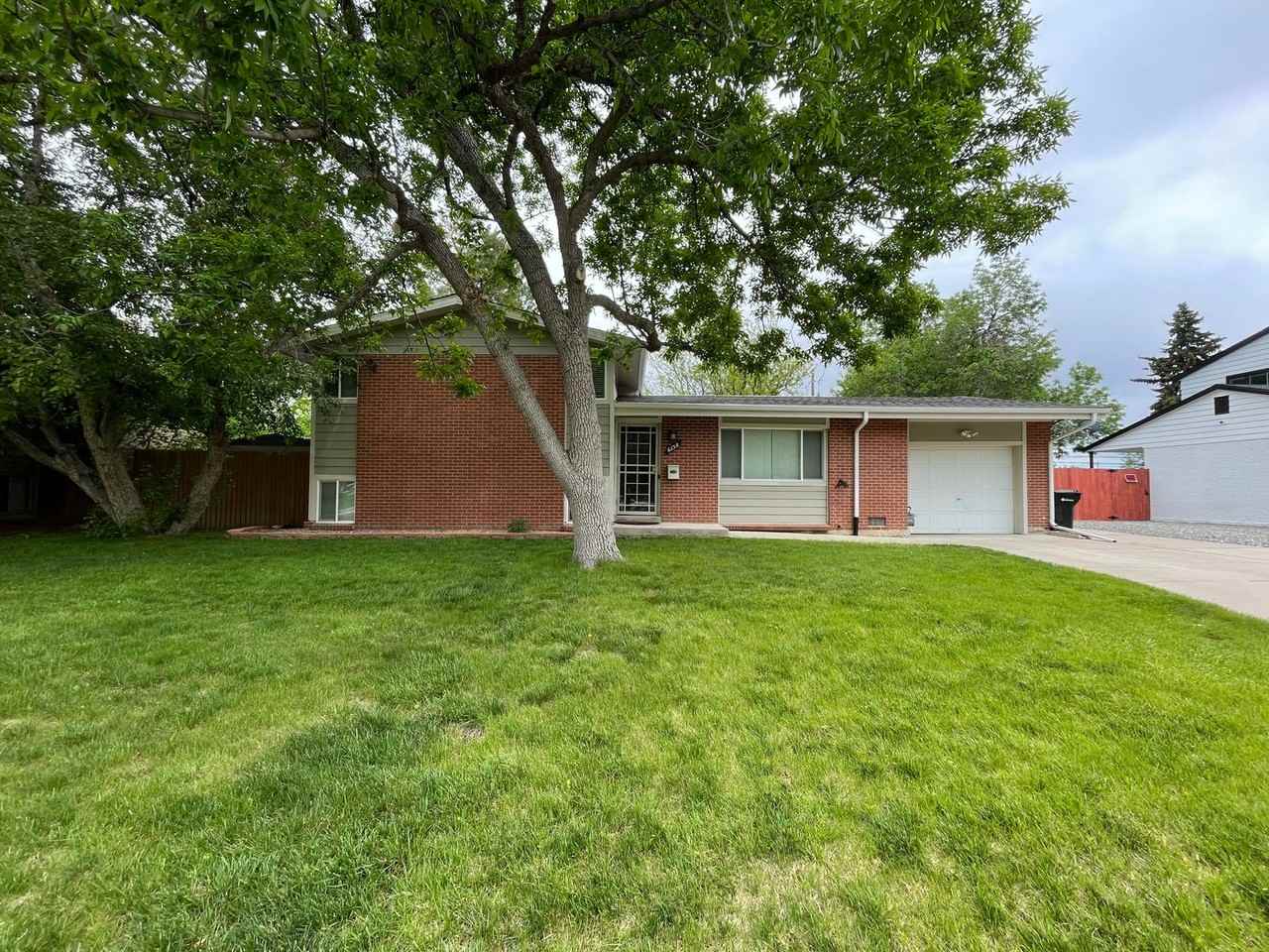 6158 Nelson St - Photo 3 of 29