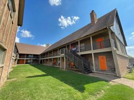 Avery Park & Square Apartments - Photo 1 of 1