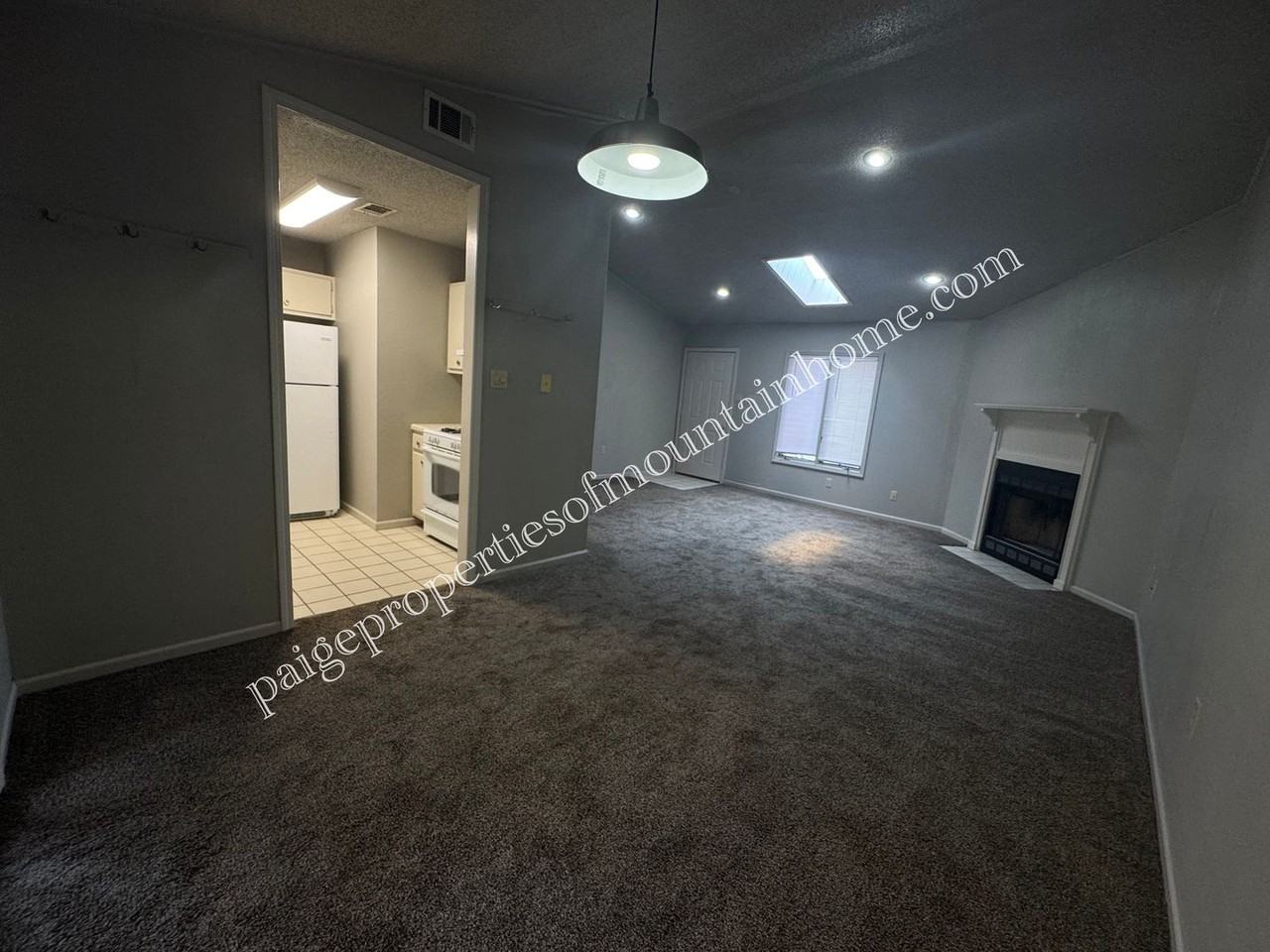 605 Cooper Estates Dr #09 - Photo 3 of 16