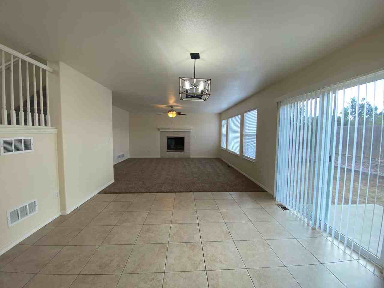 4635 Skylark Rd - Photo 6 of 19