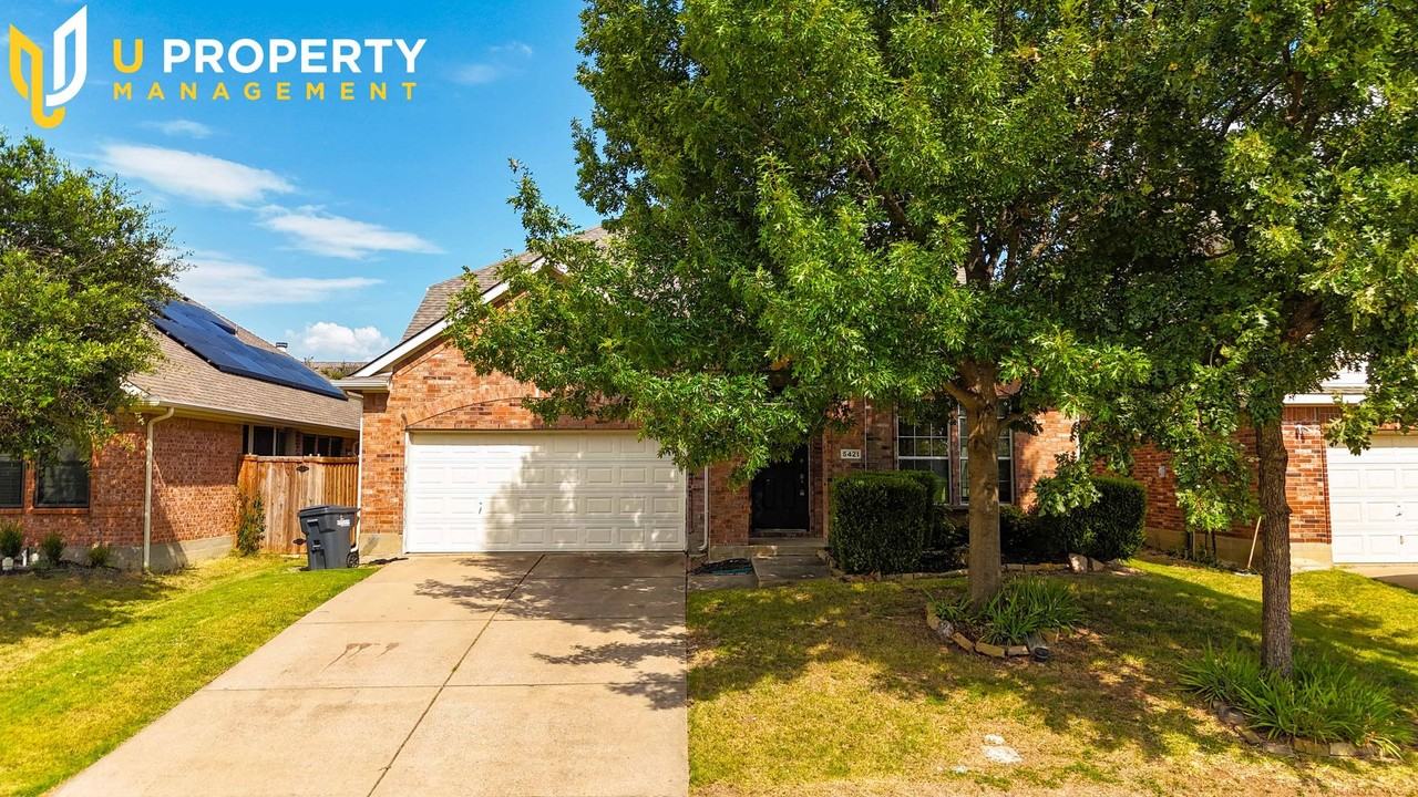 5421 Summit View Dr - Photo 2 of 40