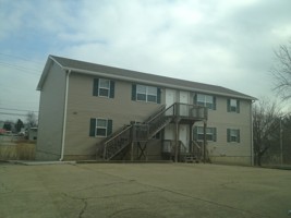 featured image of 355 Elmwood Dr