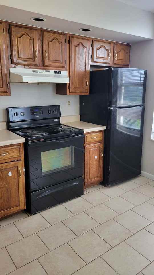 222 Conniston Ave - Photo 5 of 22