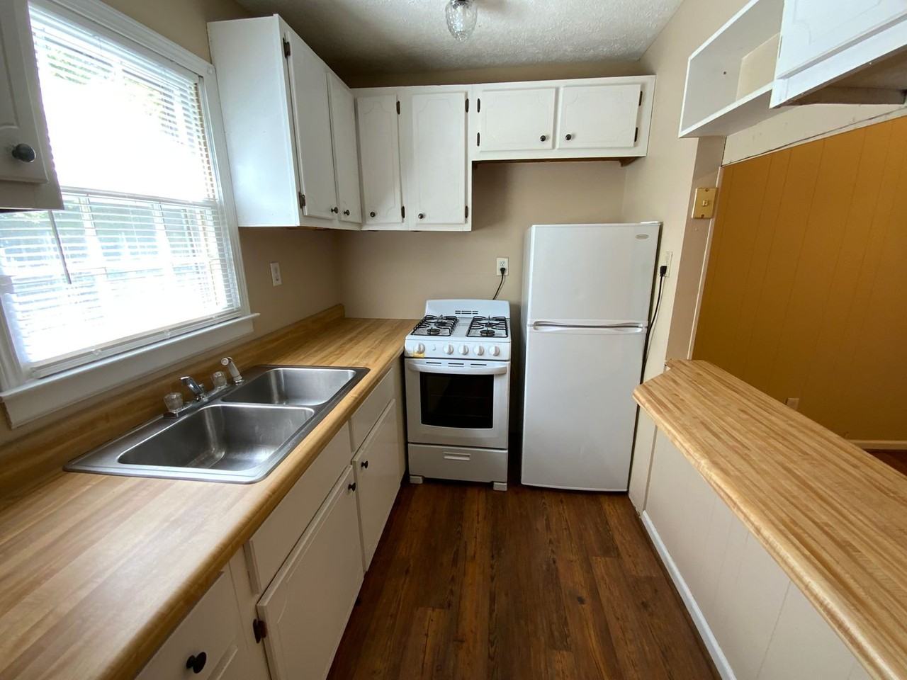 Kehl Asbury Drive - Photo 3 of 15