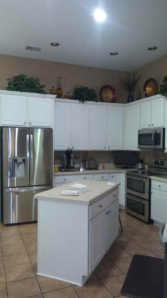 508 Afton Ct - Photo 4 of 11