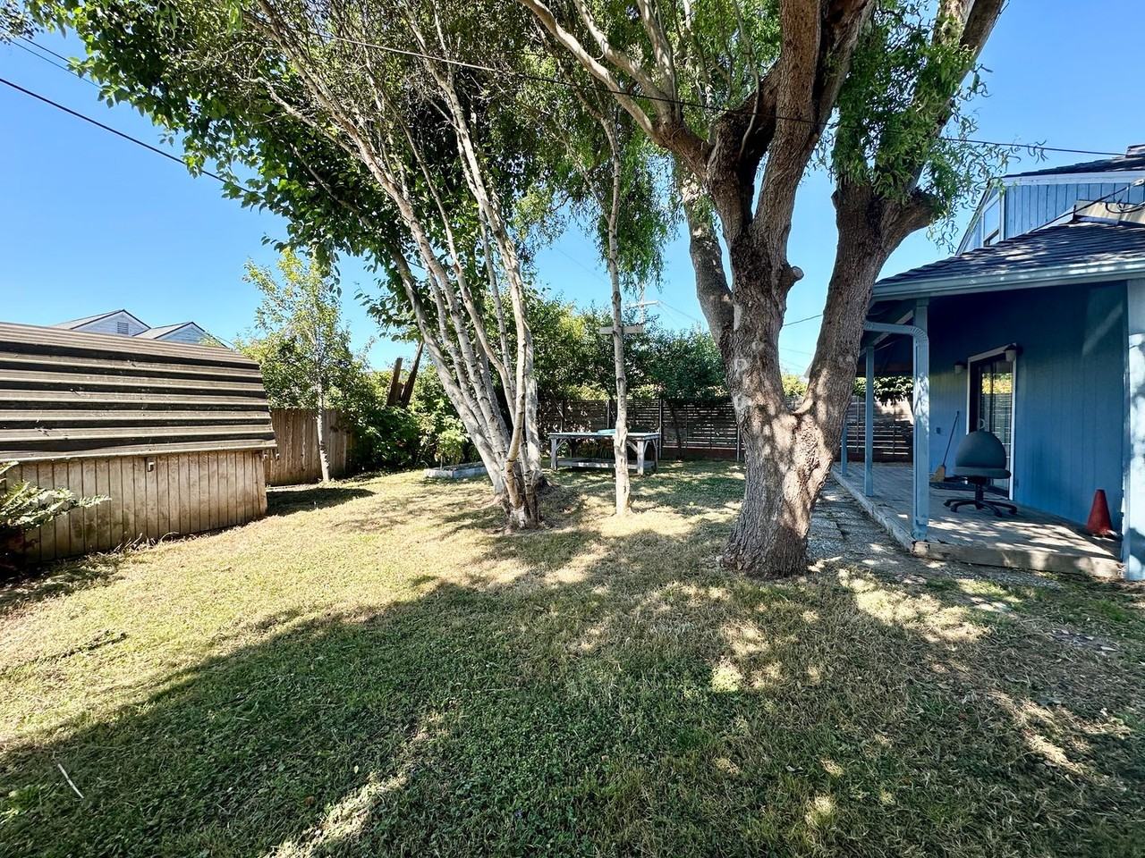1465 R St - Photo 3 of 19