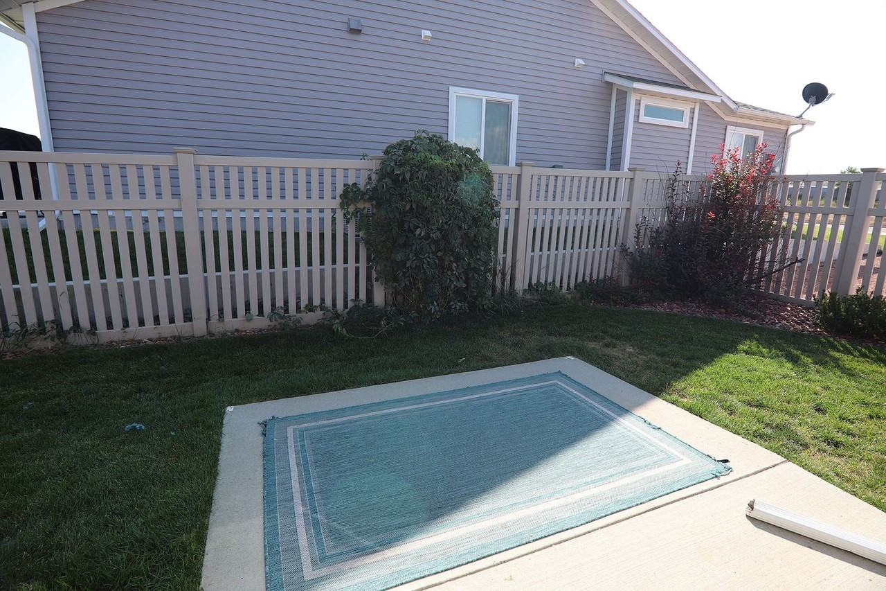 810 Pinyon Pl - Photo 4 of 25