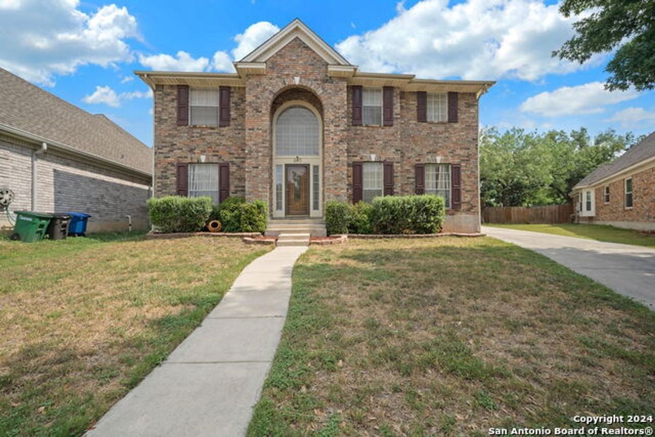 6411 Rambling Trail Dr - Photo 2 of 26