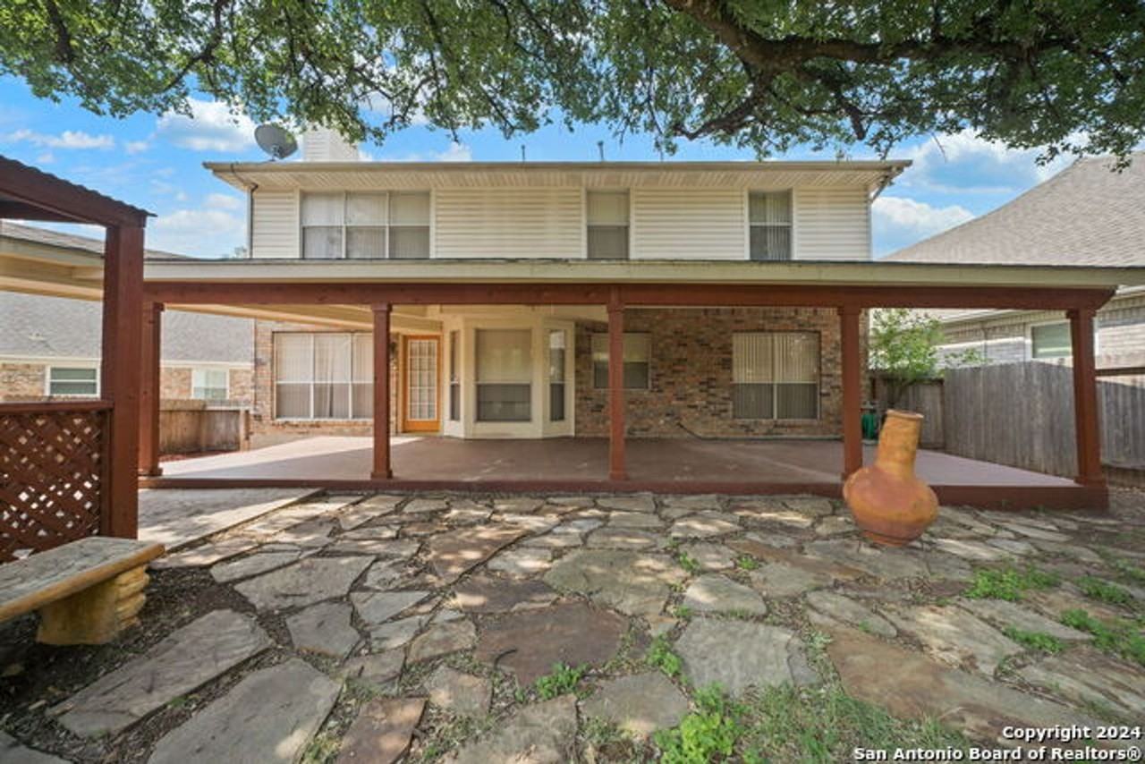 6411 Rambling Trail Dr - Photo 3 of 26