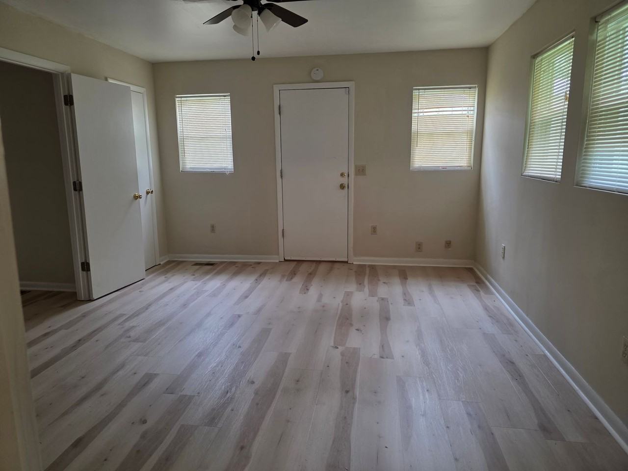 145 Harris Rd Nw - Photo 7 of 11