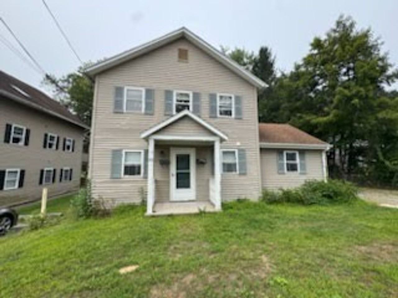 35 N Main St - Photo 2 of 14