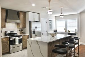 featured image of 306 North Rosedale Avenue