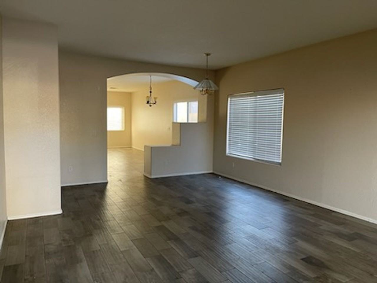 14199 W Clarendon Ave - Photo 7 of 20