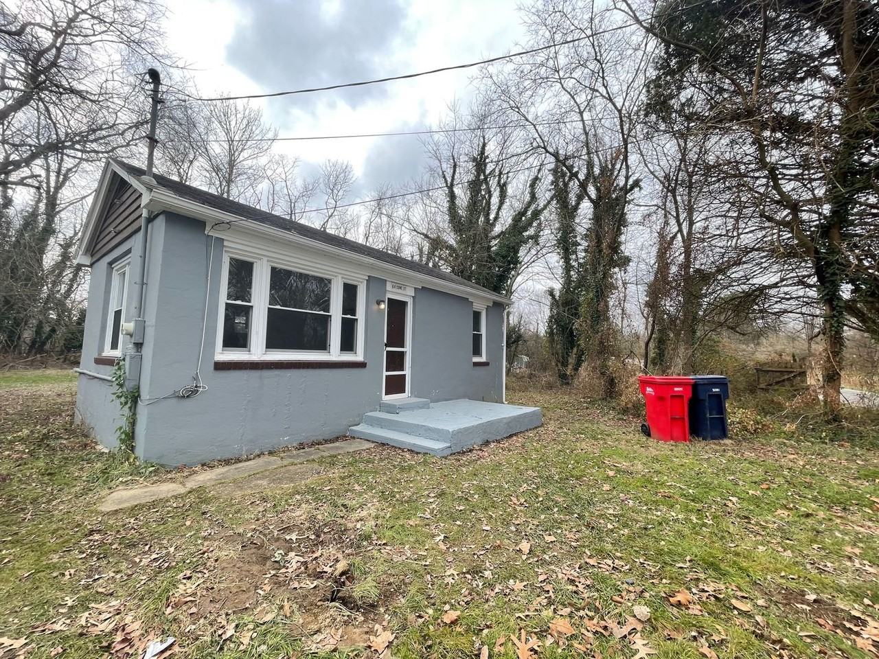 64 Cone St - Photo 2 of 14