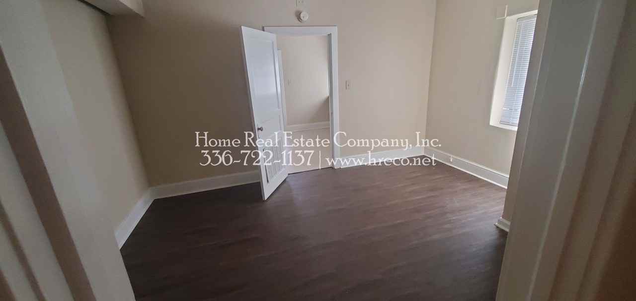 3714 Cherry St #1 - Photo 4 of 9