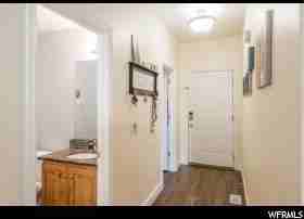1166 W 1550 N - Photo 2 of 19