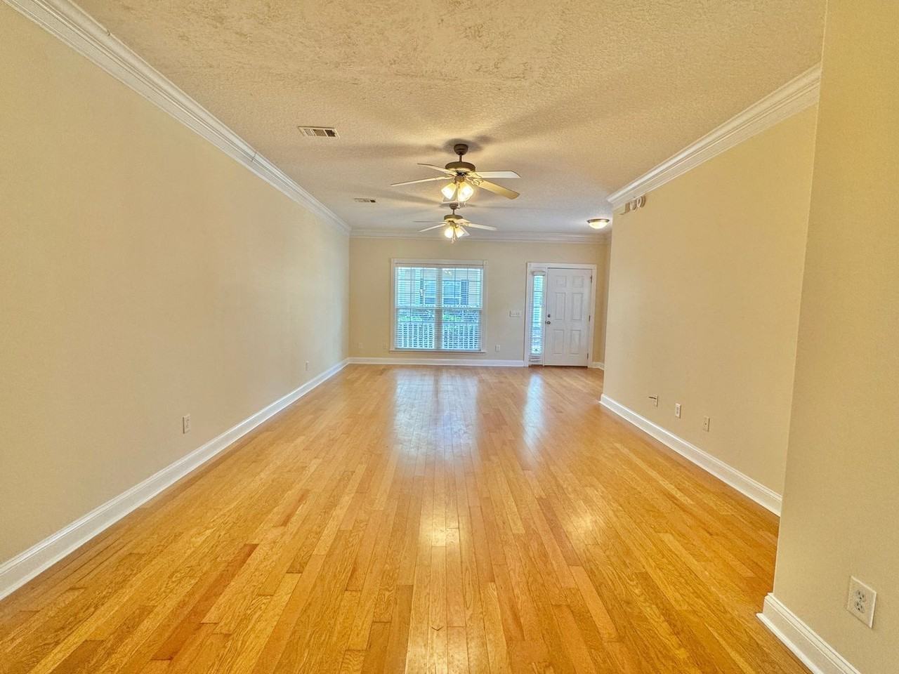 500 Bradwell St Apt A - Photo 6 of 42