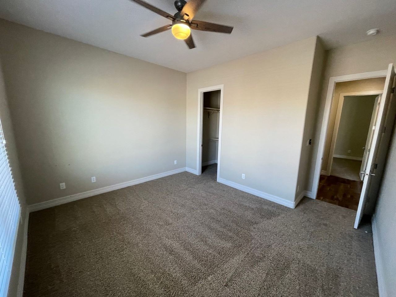 14577 E 47th Ln - Photo 4 of 27