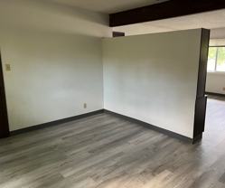 520-530 Hickory - Photo 1 of 1