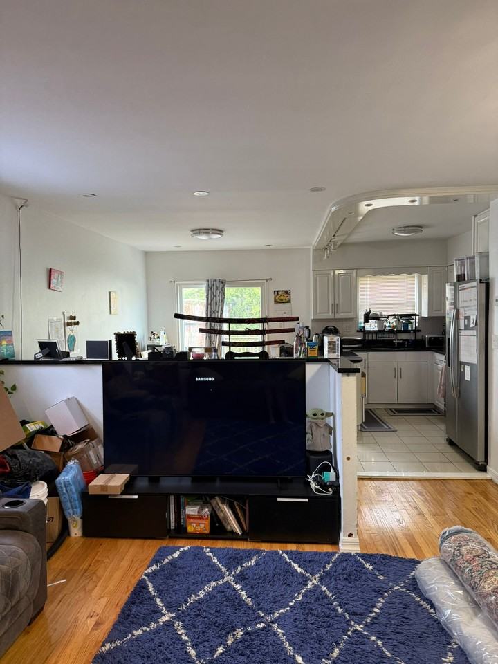 2115 Ford Street 1f - Photo 3 of 12