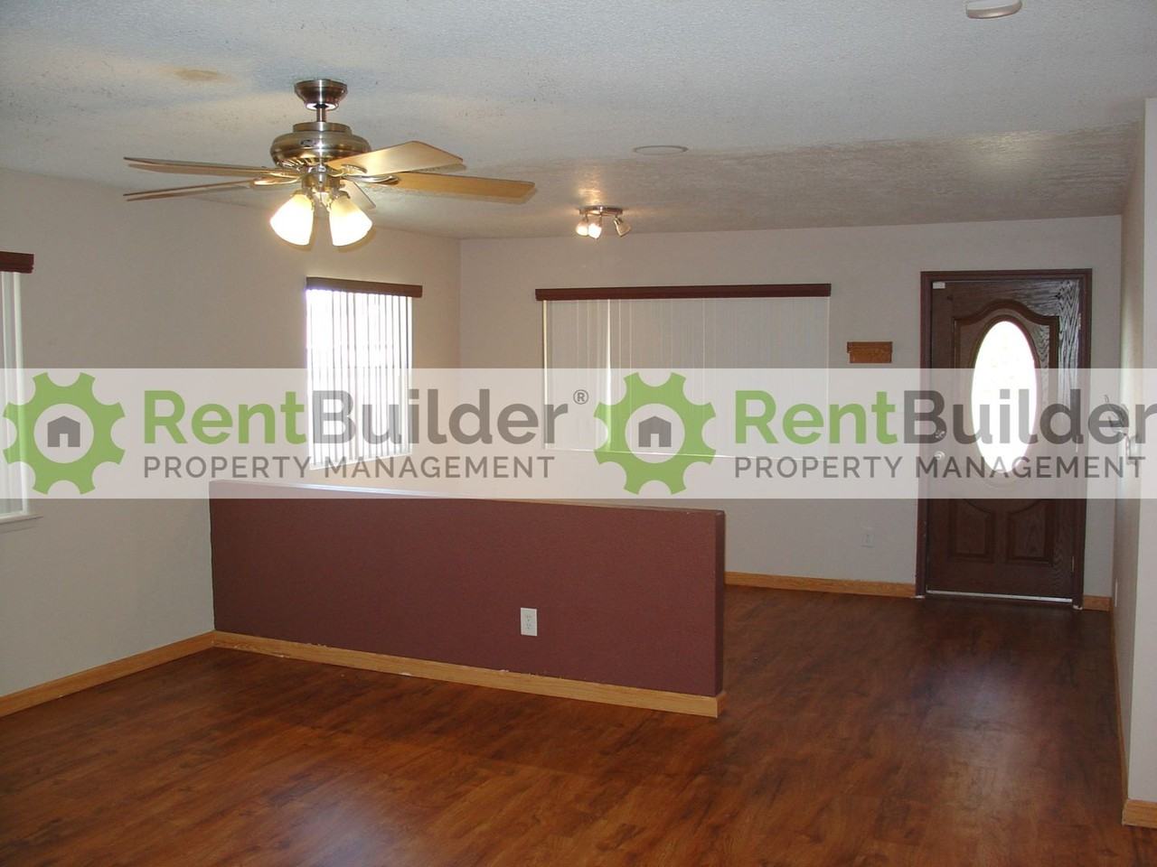 14104 Turner Pl Ne - Photo 3 of 31