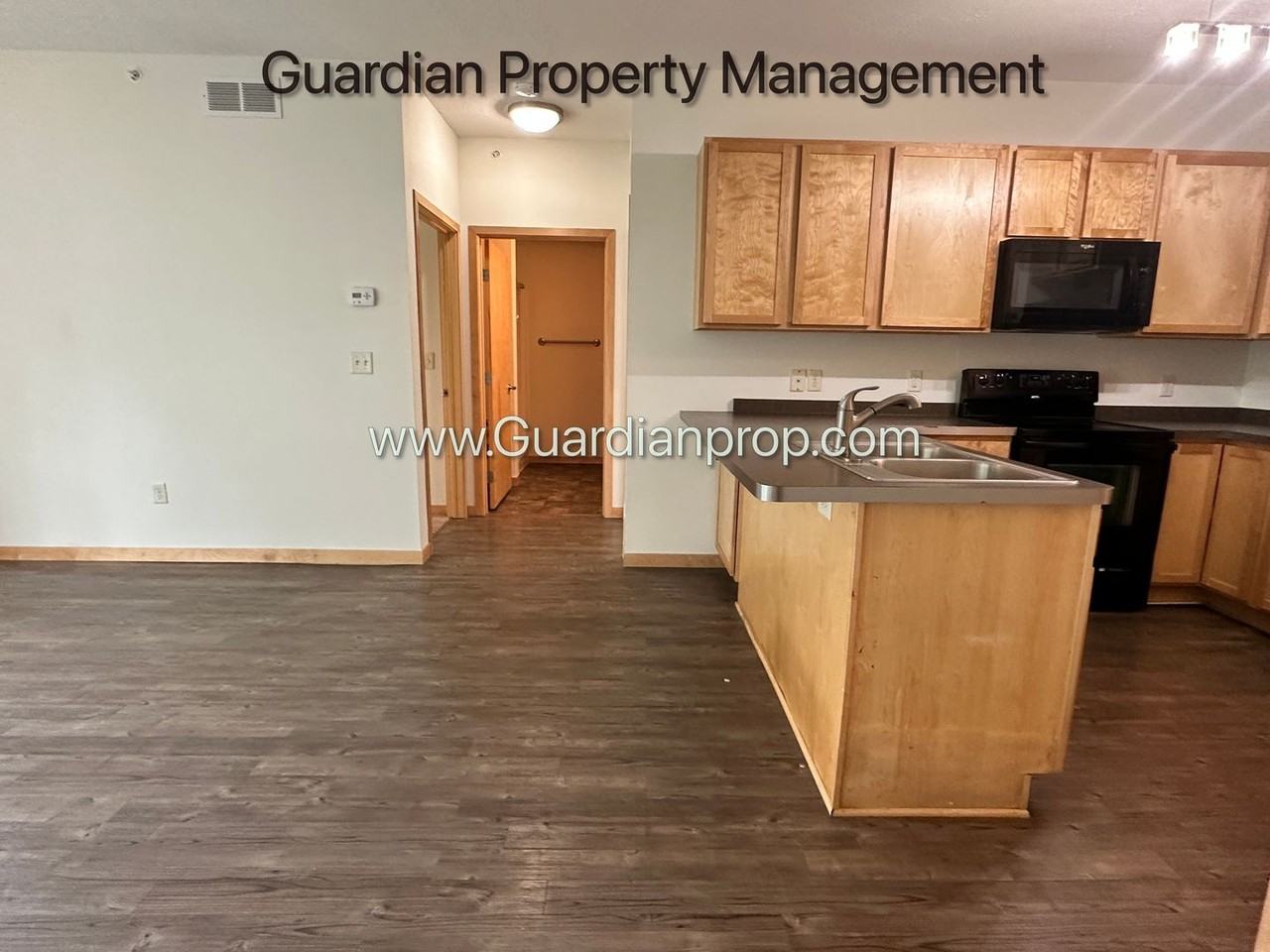 811 4th St Se #211 - Photo 2 of 14