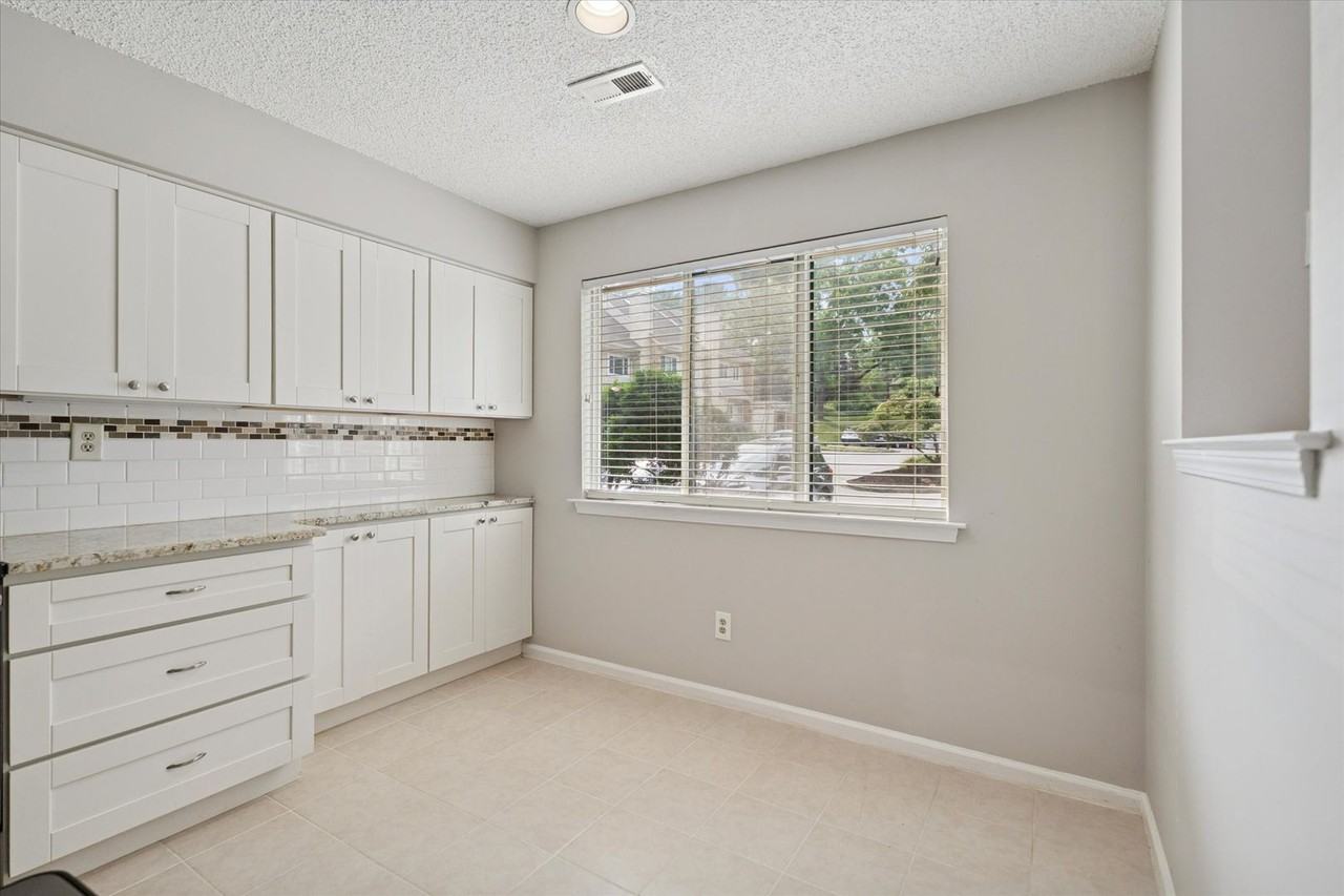107 Cavalry Ct #107 - Photo 3 of 17