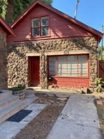 featured image of Cottage & Beaver