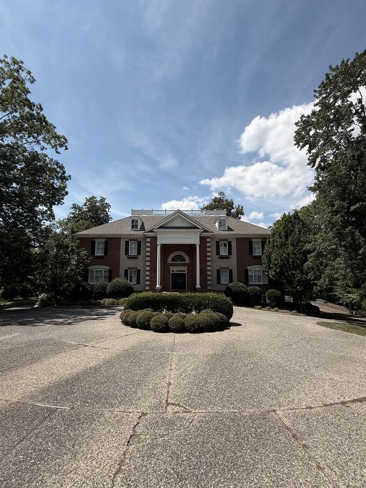 161 John Browning - Photo 4 of 36