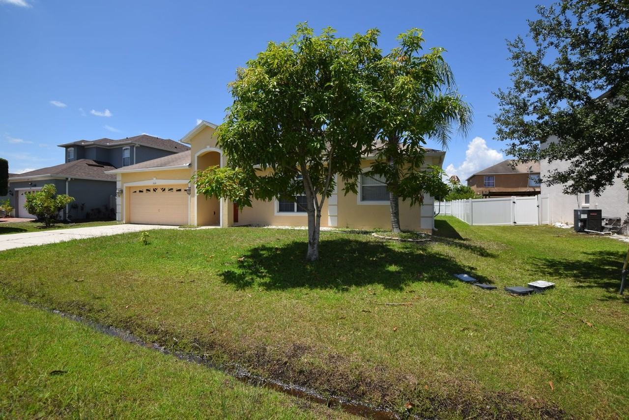 510 Bromley Ct - Photo 3 of 44