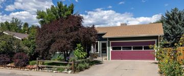 featured image of 720 E 5th St