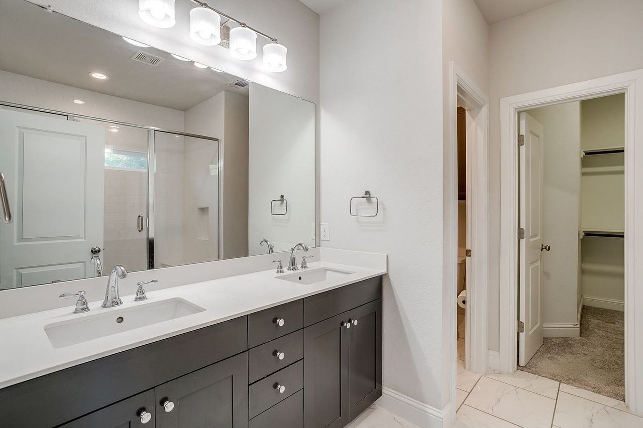 3320 Mission St - Photo 7 of 20