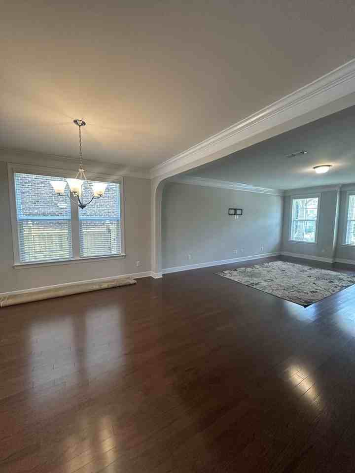 5448 Pisano Street - Photo 5 of 25