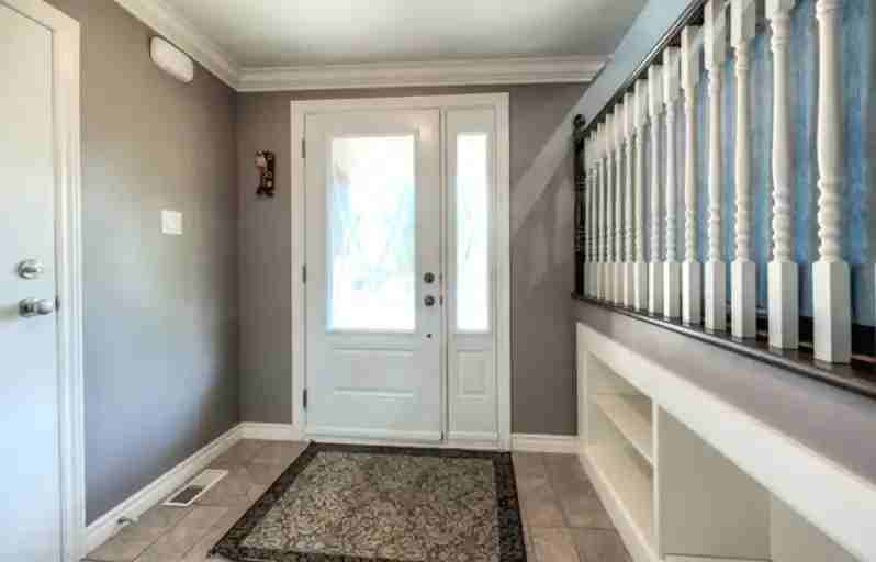 218 Hazelglen Dr - Photo 2 of 11