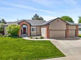 695 W Riodosa Dr - Photo 1 of 1