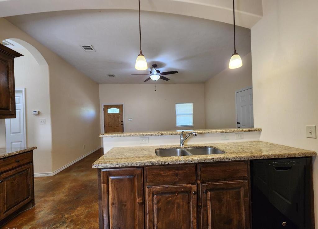 3933 John Sharp Pkwy - Photo 7 of 22