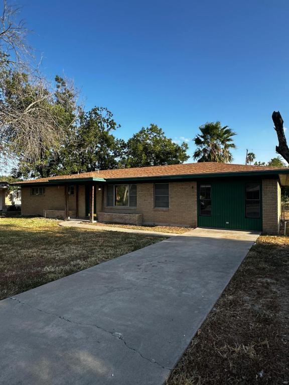 607 Westway Ave - Photo 2 of 14