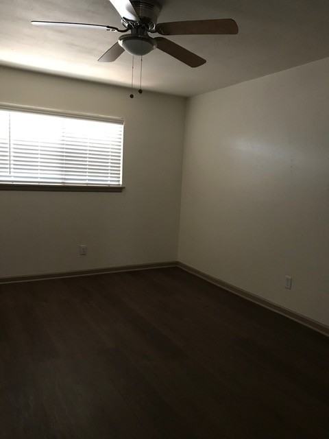 2210 Jones Rd #2 - Photo 7 of 26