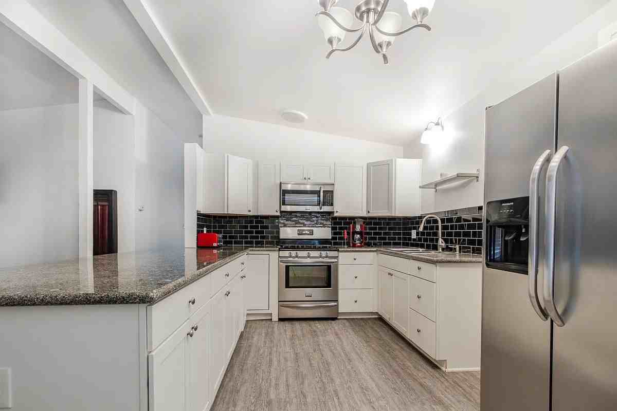 4971 Dassco Ct - Photo 7 of 9