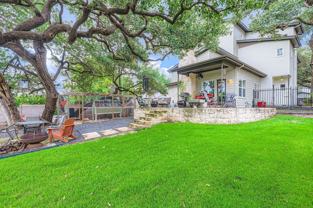 1211 W Mary St - Photo 1 of 1