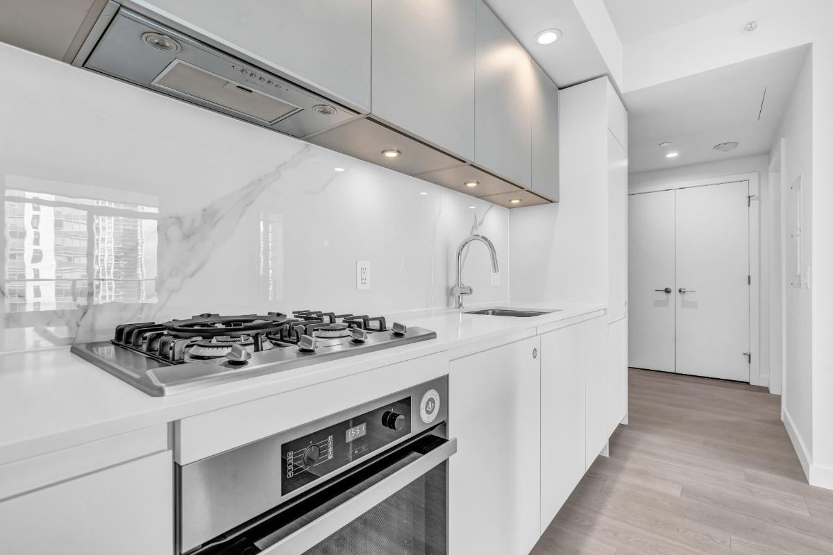 6537 Telford Avenue #16xx