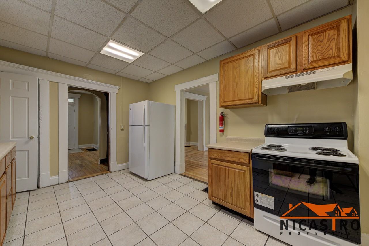 363 E 12th Ave - Photo 5 of 50