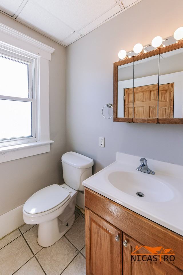 363 E 12th Ave - Photo 3 of 50