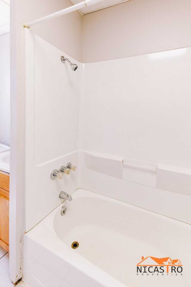 363 E 12th Ave - Photo 3 of 50