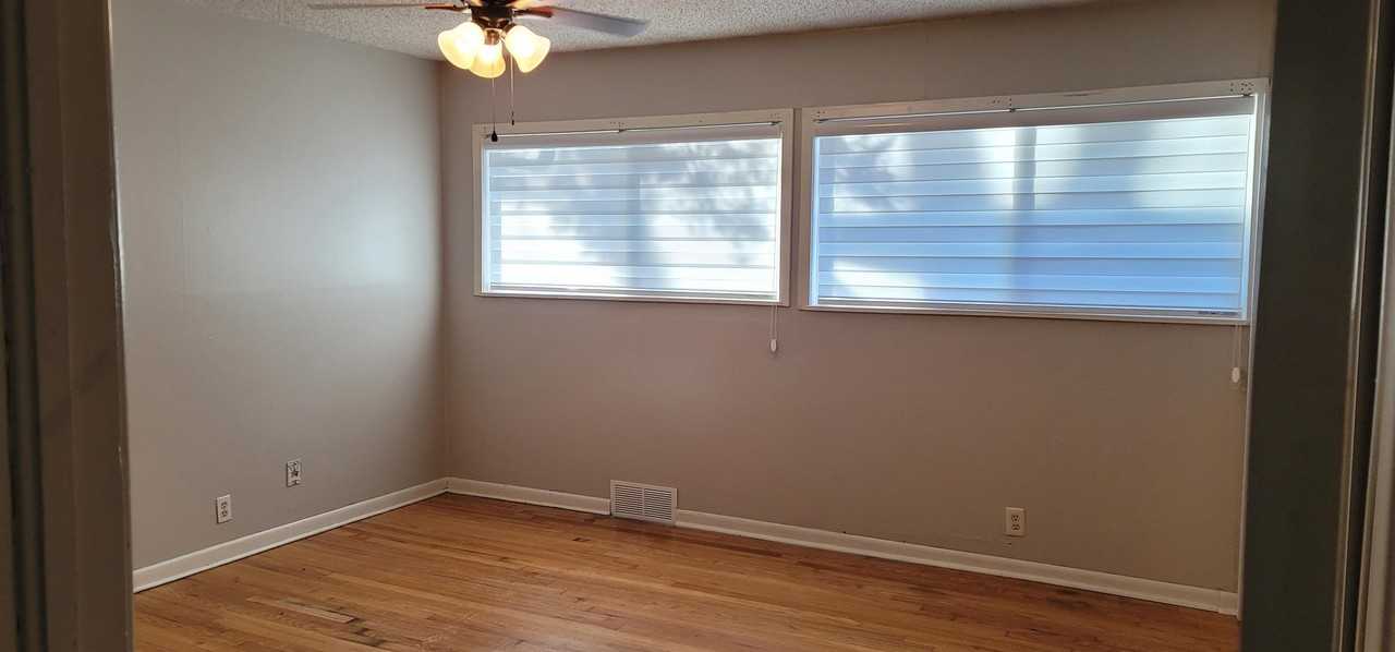 3810 E Pawnee Ct - Photo 5 of 12