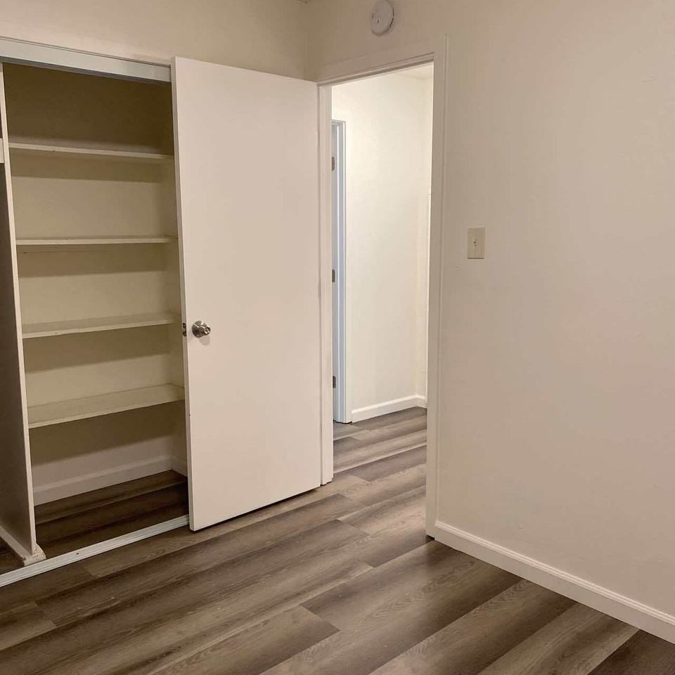 9841 Lincoln Village Dr #9841 - Photo 3 of 5